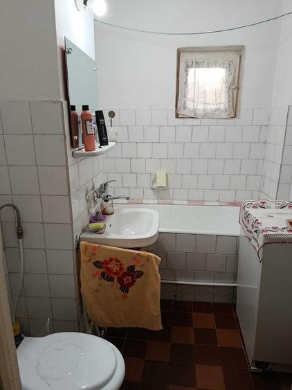 Apartament cu 2 camere decomandat în Independenței