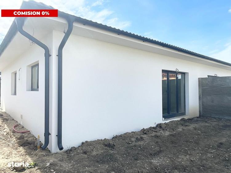 Casă cu 3 camere cu Teren 300 Mp în Sud