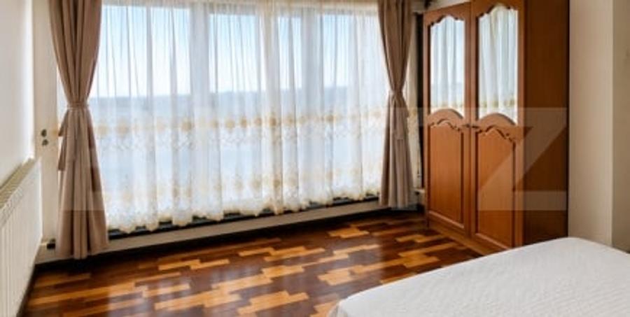 Casă individuală cu 4 camere cu Canalizare în Beclean