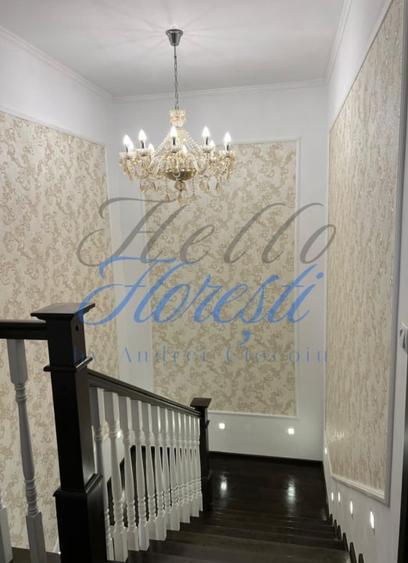 Duplex cu 5 camere cu Canalizare în Florești