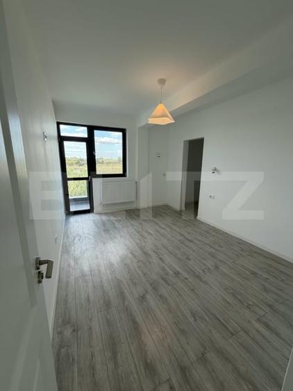 Casă individuală cu 4 camere cu Teren 425 Mp în Tomești