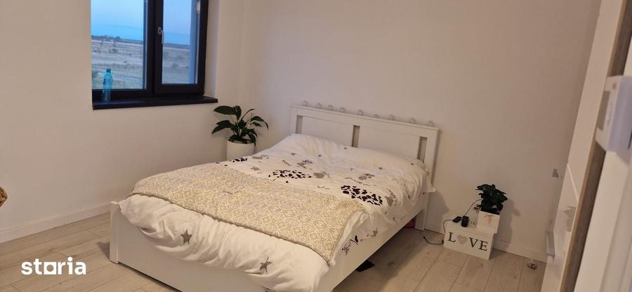 Casă cu 4 camere cu Teren 436 Mp în Domnești