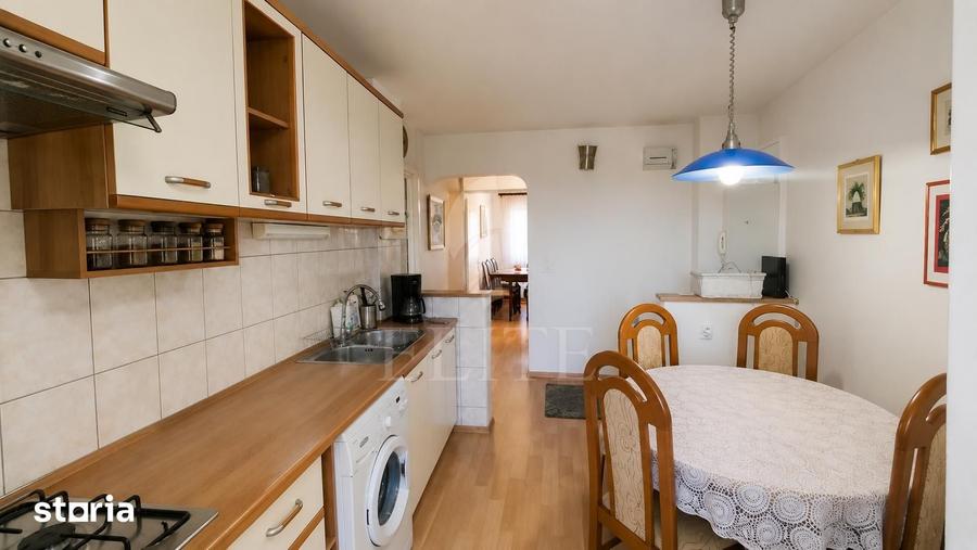 Apartament cu 4 camere decomandat în Zorilor