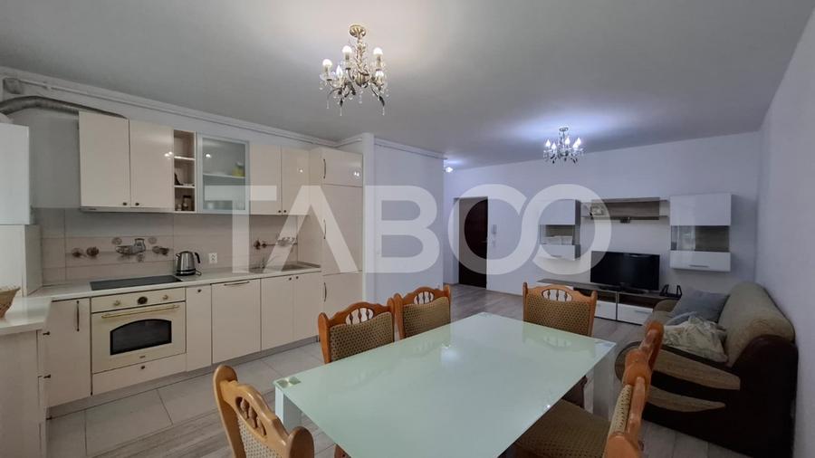 Apartament cu 3 camere decomandat, mobilat în Lazaret