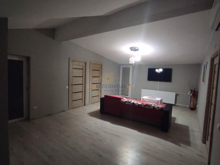Casă individuală cu 6 camere cu Piscina în Dristor