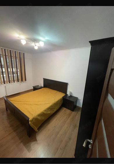 Apartament cu 2 camere decomandat în Exterior Vest