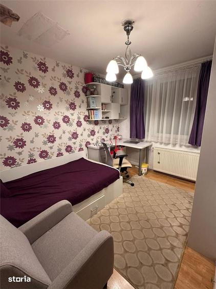 Apartament cu 4 camere decomandat în Titan