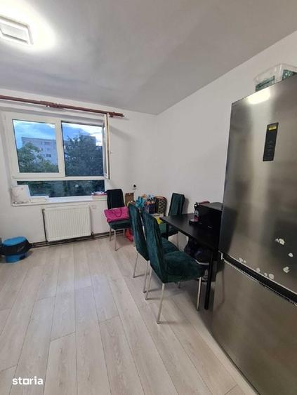 cv 133 G.Cosbuc zona Sc. N.Iorga , Ap. 2 camere - 4