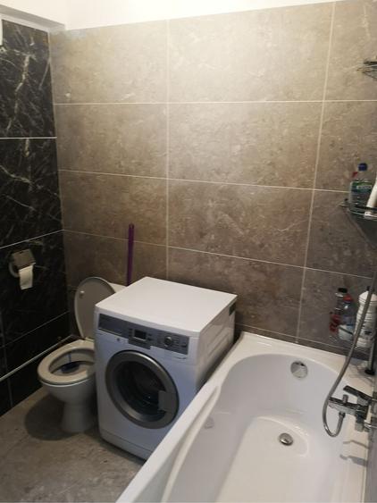 Apartament cu 2 camere decomandat în Valea Adâncă