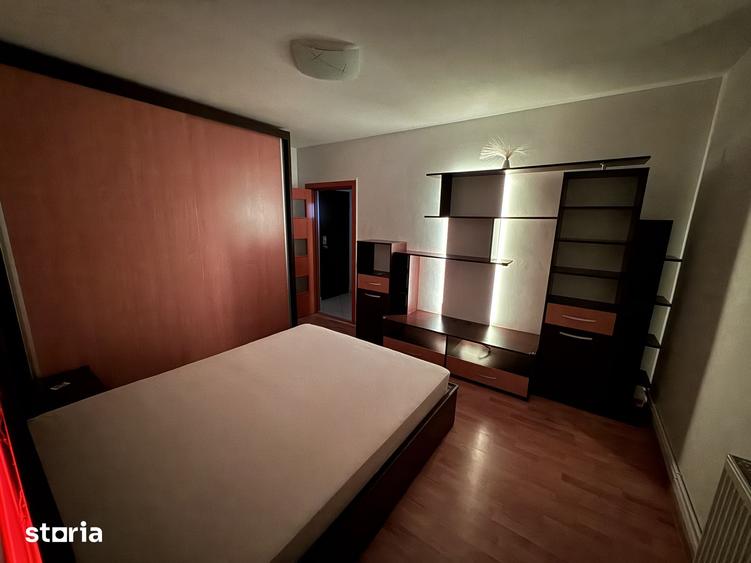 Apartament cu 2 camere decomandat în Triaj