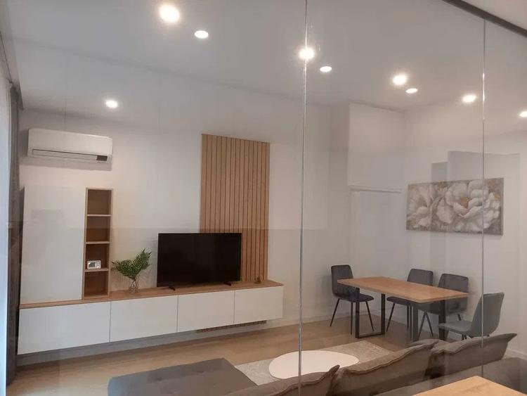Apartament cu 2 camere decomandat în Aviației — fotografia 3