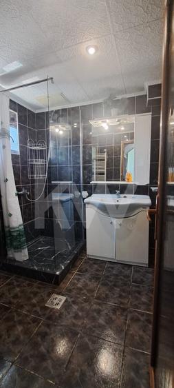 Apartament cu 6 camere decomandat, mobilat în Turnișor