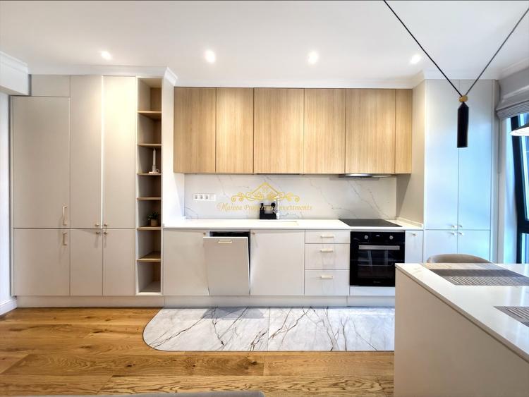 Apartament cu 3 camere decomandat în Băneasa