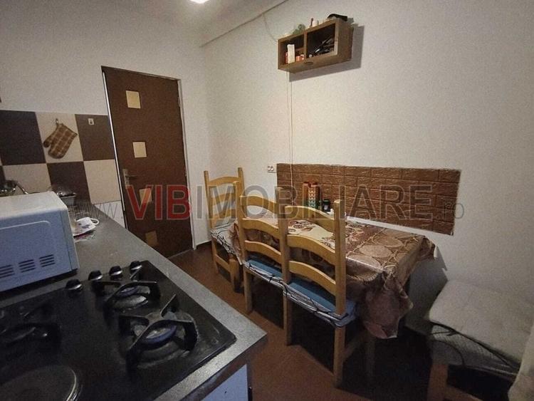 Apartament cu 3 camere decomandat, mobilat în Șagului