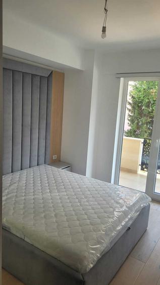 Apartament cu 3 camere în Sud