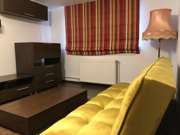 Apartament cu 2 camere decomandat în Spitalul Județean