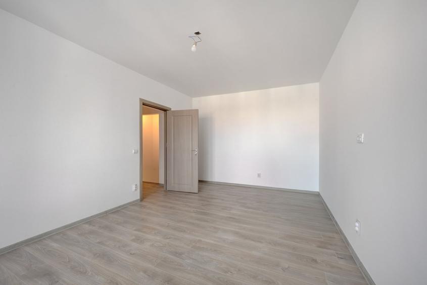 Apartament cu 2 camere decomandat în Banu Manta