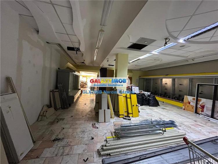 Spațiu comercial, de 504 mp, în Central
