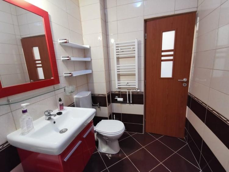 Apartament cu 2 camere decomandat în Drumul Taberei