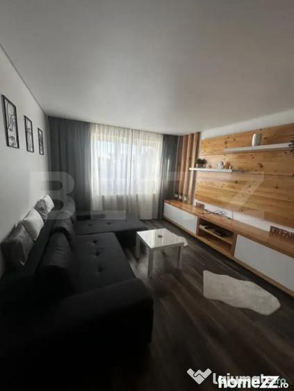 Apartament cu 2 camere decomandat în Micro 14