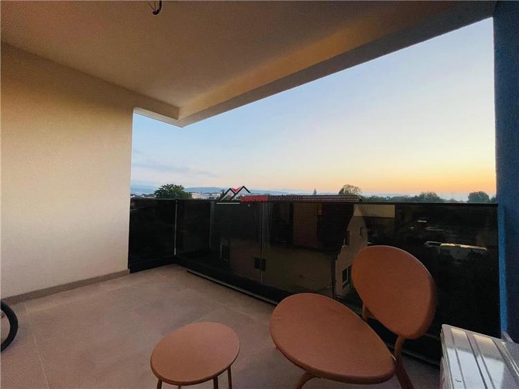 Apartament cu 2 camere semidecomandat, mobilat în Florești