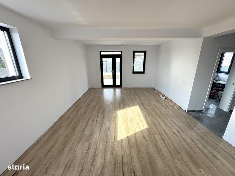 Casă cu 4 camere cu Teren 260 Mp în Miroslava