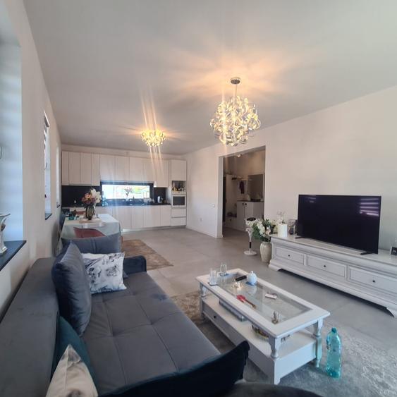 Casă individuală cu 4 camere cu Teren 530 Mp în Balotești