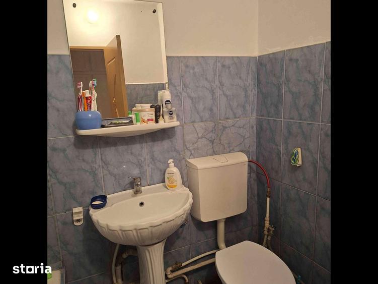 Apartament cu 3 camere în Calea București