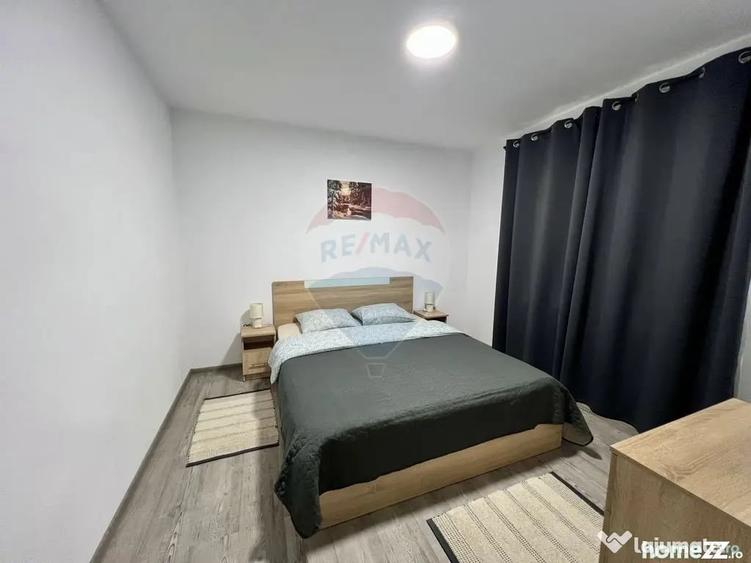 Casă cu 8 camere cu Teren 575 Mp în Porumbacu de Sus