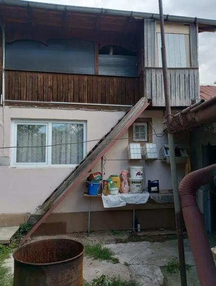 Casă cu 3 camere în Hăbud