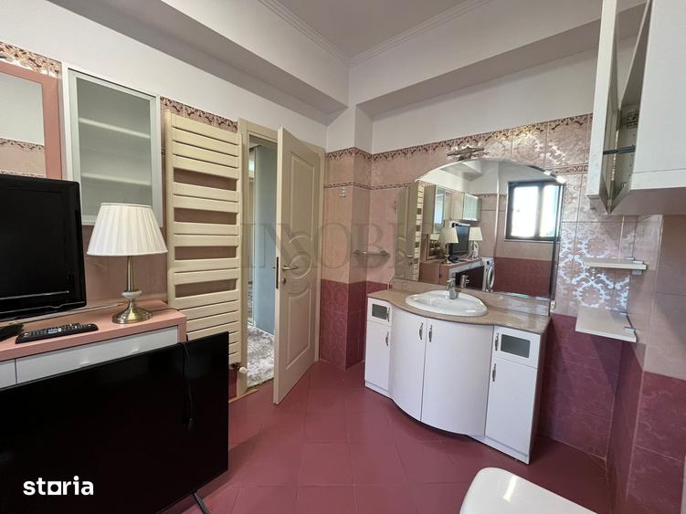 Apartament cu 5 camere în Herăstrău