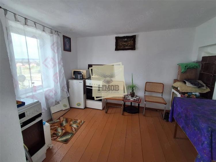 Casă cu 3 camere cu Teren 1850 Mp în Veștem