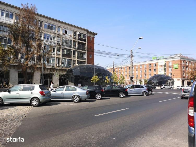 Apartament cu 3 camere, mobilat în Ultracentral