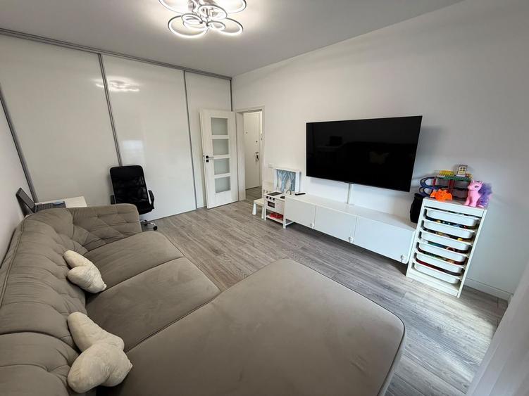 Apartament cu 2 camere decomandat, mobilat în Dobroești