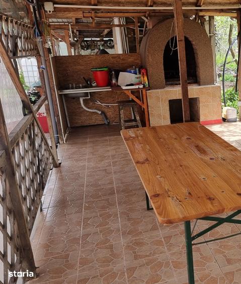 Casă cu 4 camere cu Teren 1800 Mp în Singureni