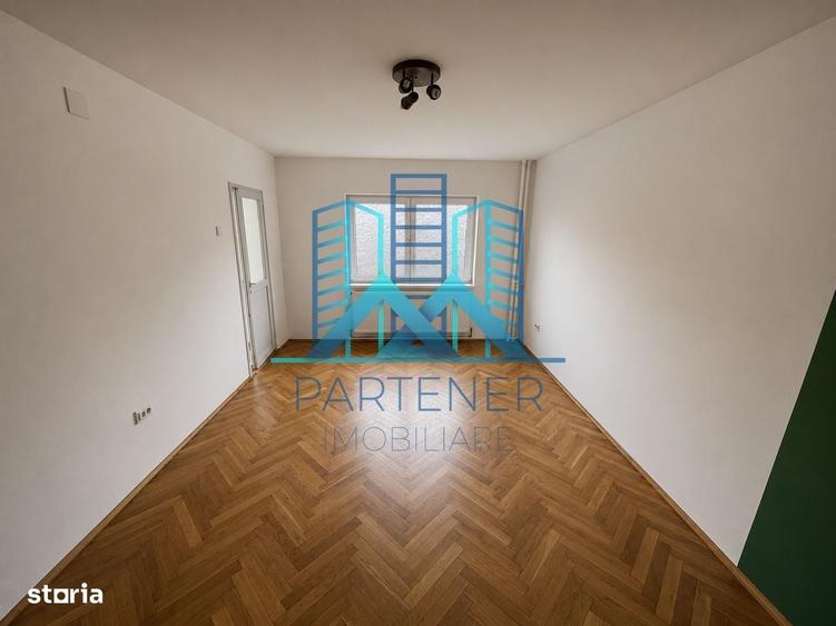 Apartament 2 camere,et. 1,decomandat,Pacurari-Canta,liber,renovat,54mp - 1