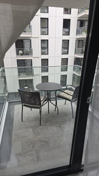 Apartament cu 2 camere semidecomandat, mobilat în Herăstrău