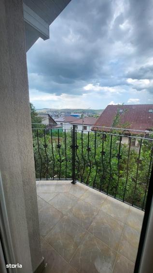 Casă cu 4 camere cu Teren 300 Mp în Dâmbul Rotund