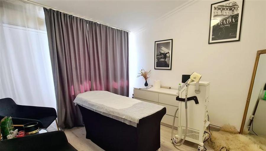 Spațiu comercial, de 135 mp, în Complex Studențesc