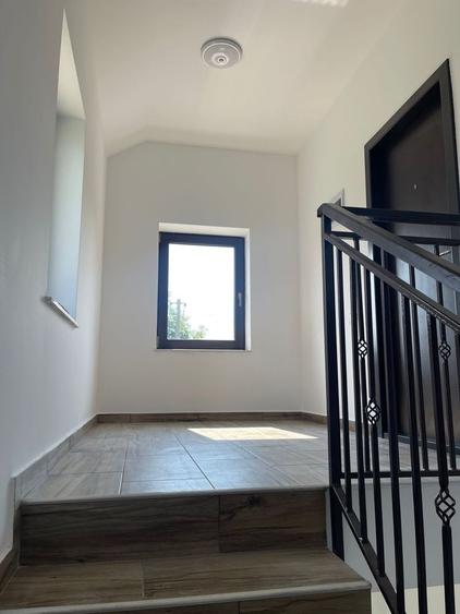 Apartament cu 3 camere decomandat în Viișoara