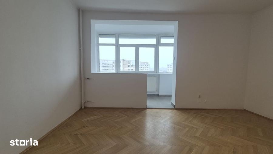 Apartament cu 3 camere decomandat, mobilat în Dristor