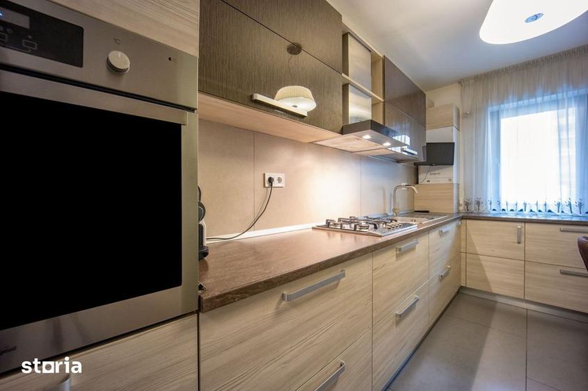 Apartament cu 3 camere, mobilat în Centrul Istoric