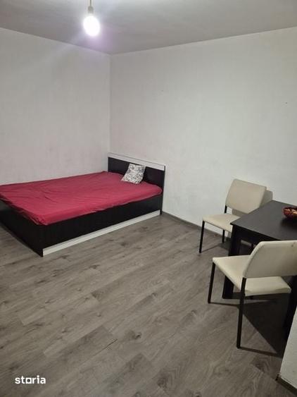Garsonieră în Brazda lui Novac