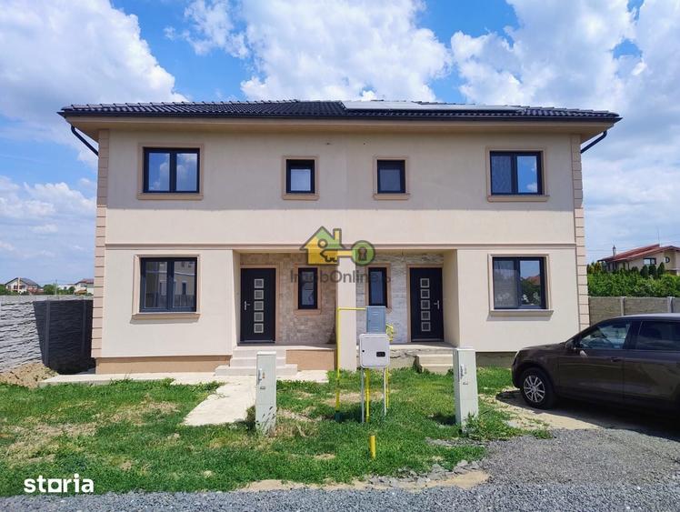 Casă cu 4 camere cu Teren 300 Mp în Șag
