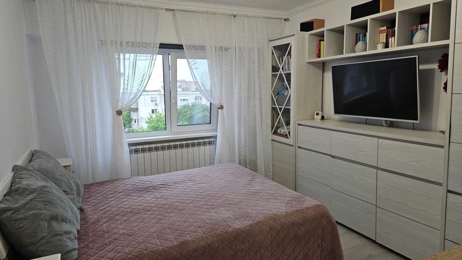 Apartament cu 2 camere decomandat în Gara