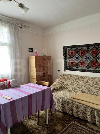 Casă individuală cu 2 camere cu Teren 714 Mp în Siret