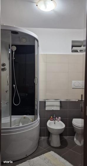 Apartament cu 2 camere decomandat în Ultracentral