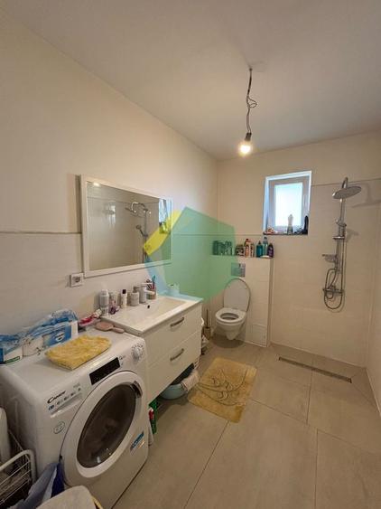 Casă individuală cu 4 camere cu Canalizare în Jilava