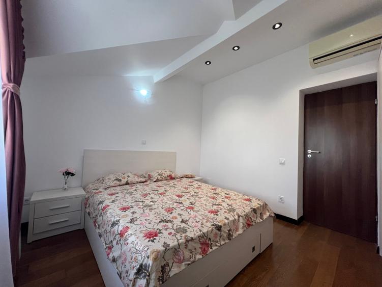 Apartament cu 3 camere decomandat, mobilat în Rahova
