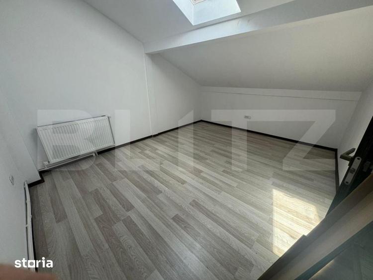 Apartament cu 4 camere decomandat în Burdujeni